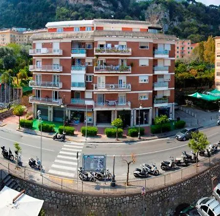 Ulisse Apartamento